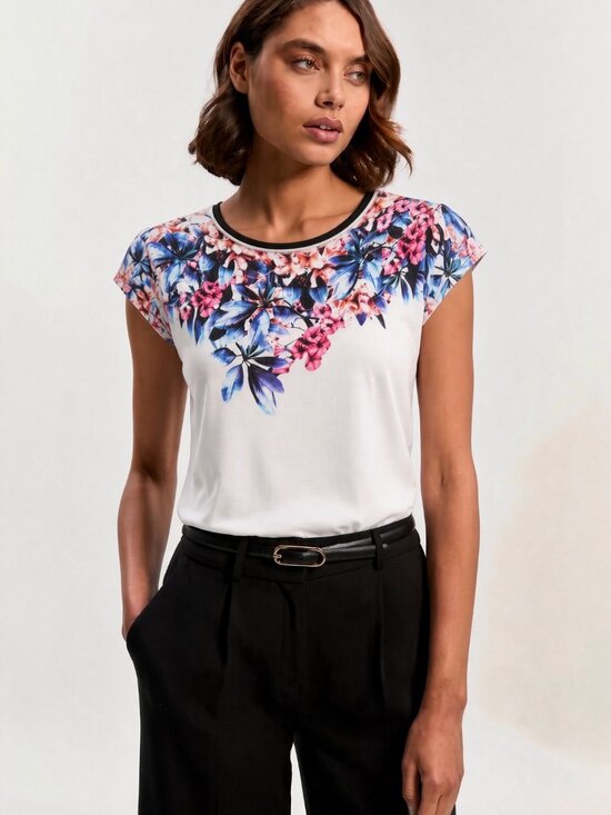 Karen Millen Tops - Karen Millen Viscose Floral T-Shirt